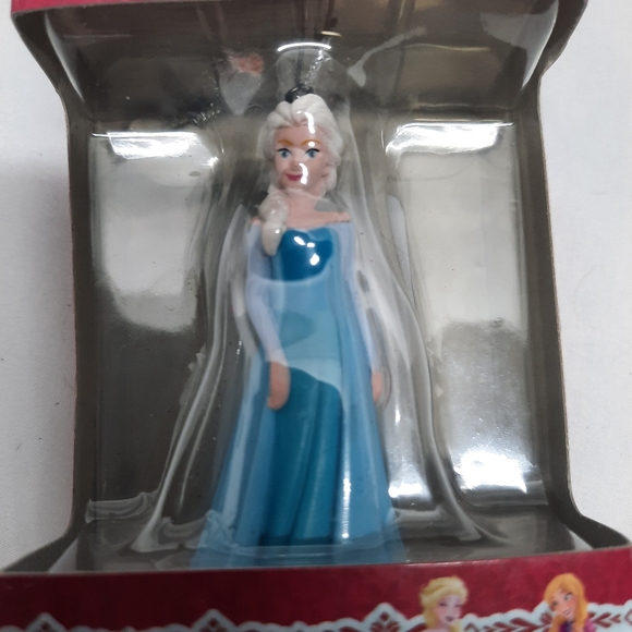NIB Disney Elsa 2017 Disney 3" Blue Gown Hallmark - Picture 5 of 6